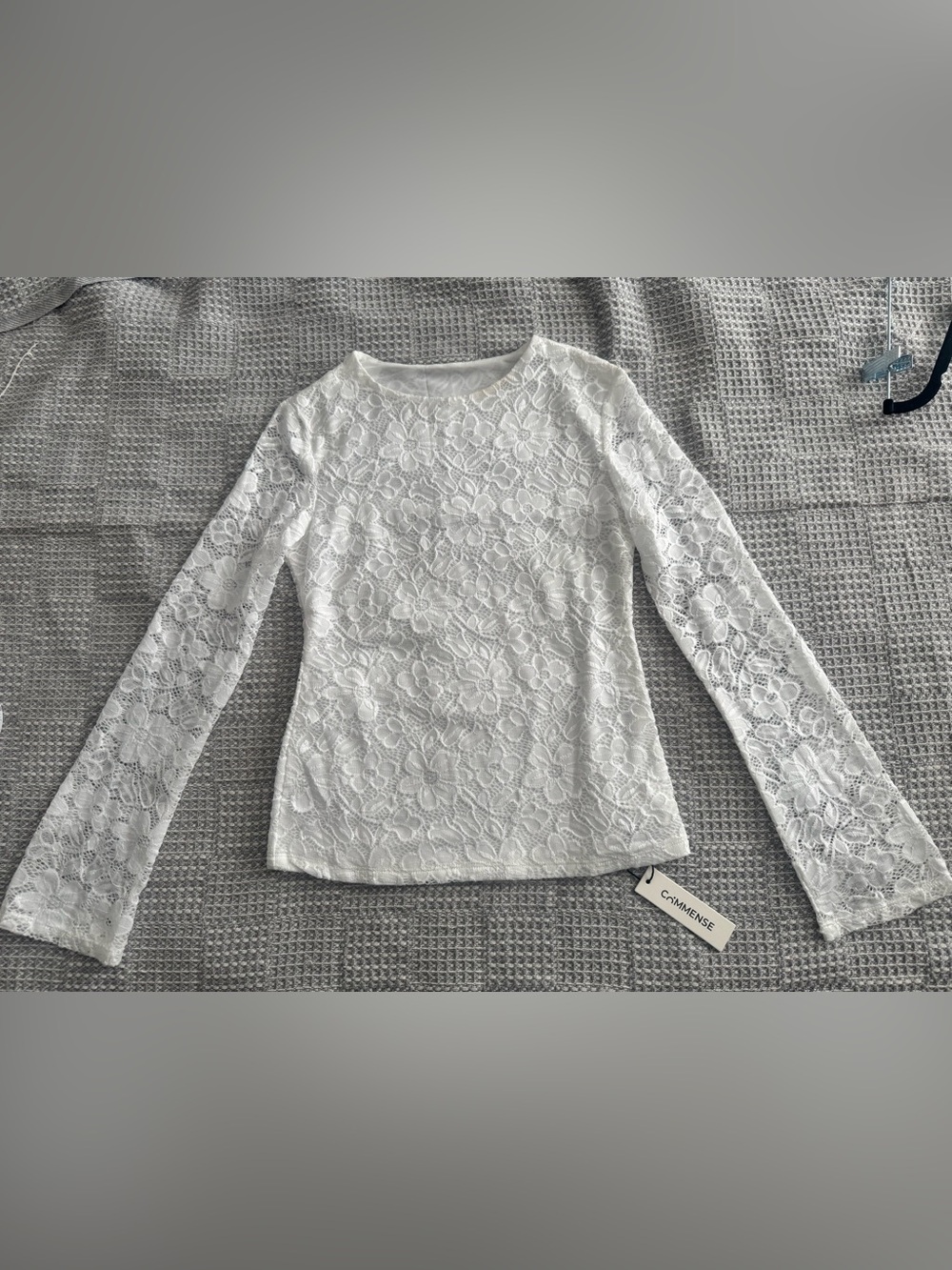 Commense White Floral Lace Long Sleeve Tee with Crew Neck. - Picture 2 of 5